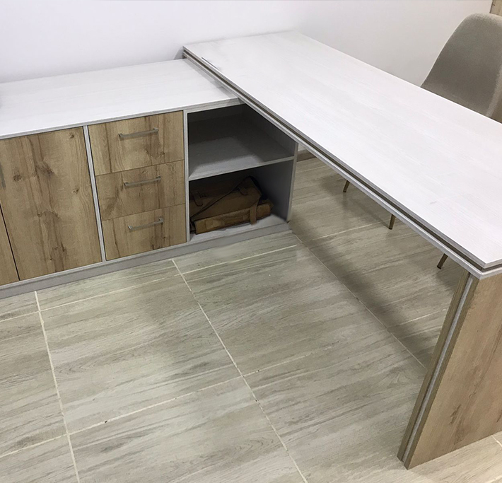 Escritorio doble con cajonera