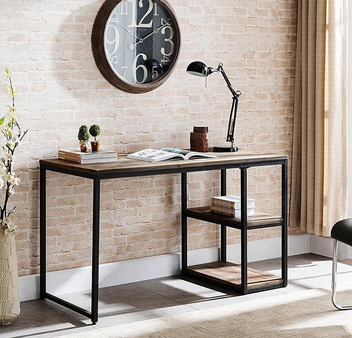 Escritorio industrial simple con repisa inferior