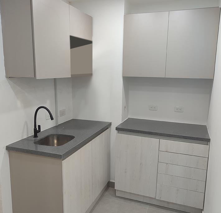 mesones y anaqueles para consultorio medico